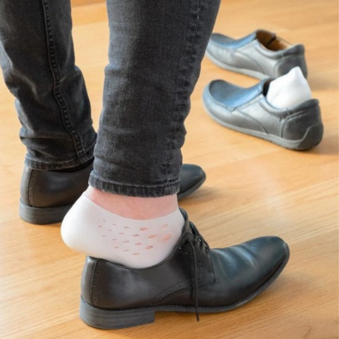 Invisible insoles for enlargement