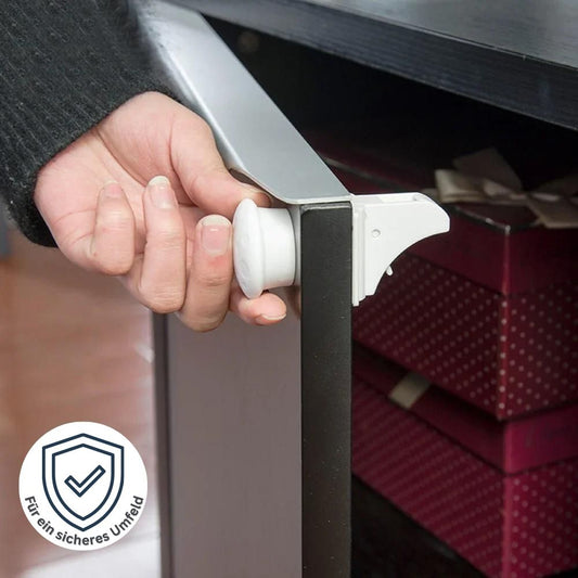 Magnetic child safety lock